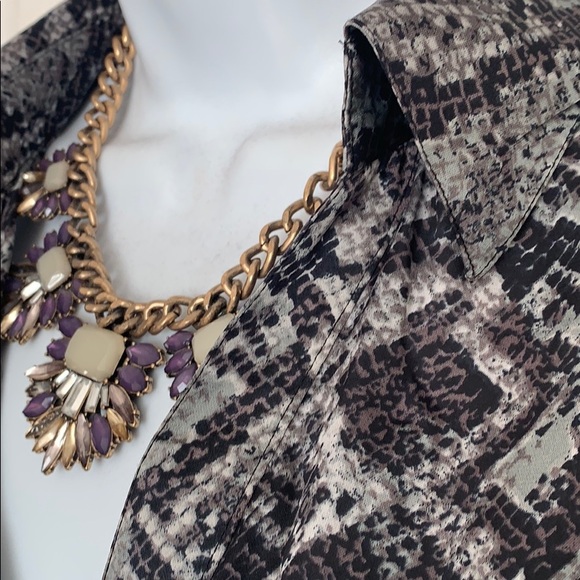 Plus Snake Print Tunic - Picture 4 of 8
